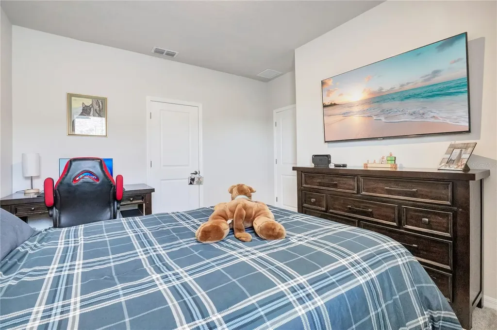 5972 Sacred Oak Avenue Mount Dora FL 32757