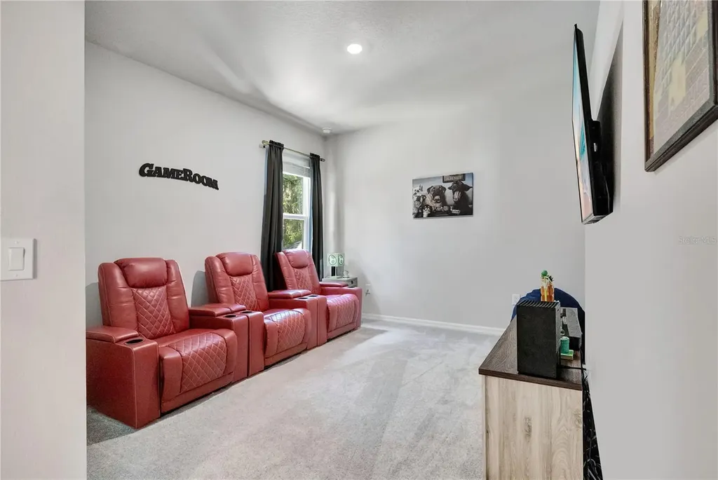 5972 Sacred Oak Avenue Mount Dora FL 32757