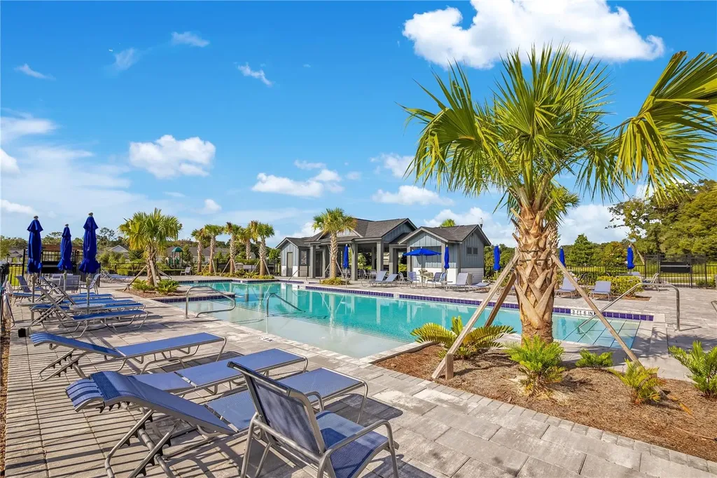 5972 Sacred Oak Avenue Mount Dora FL 32757