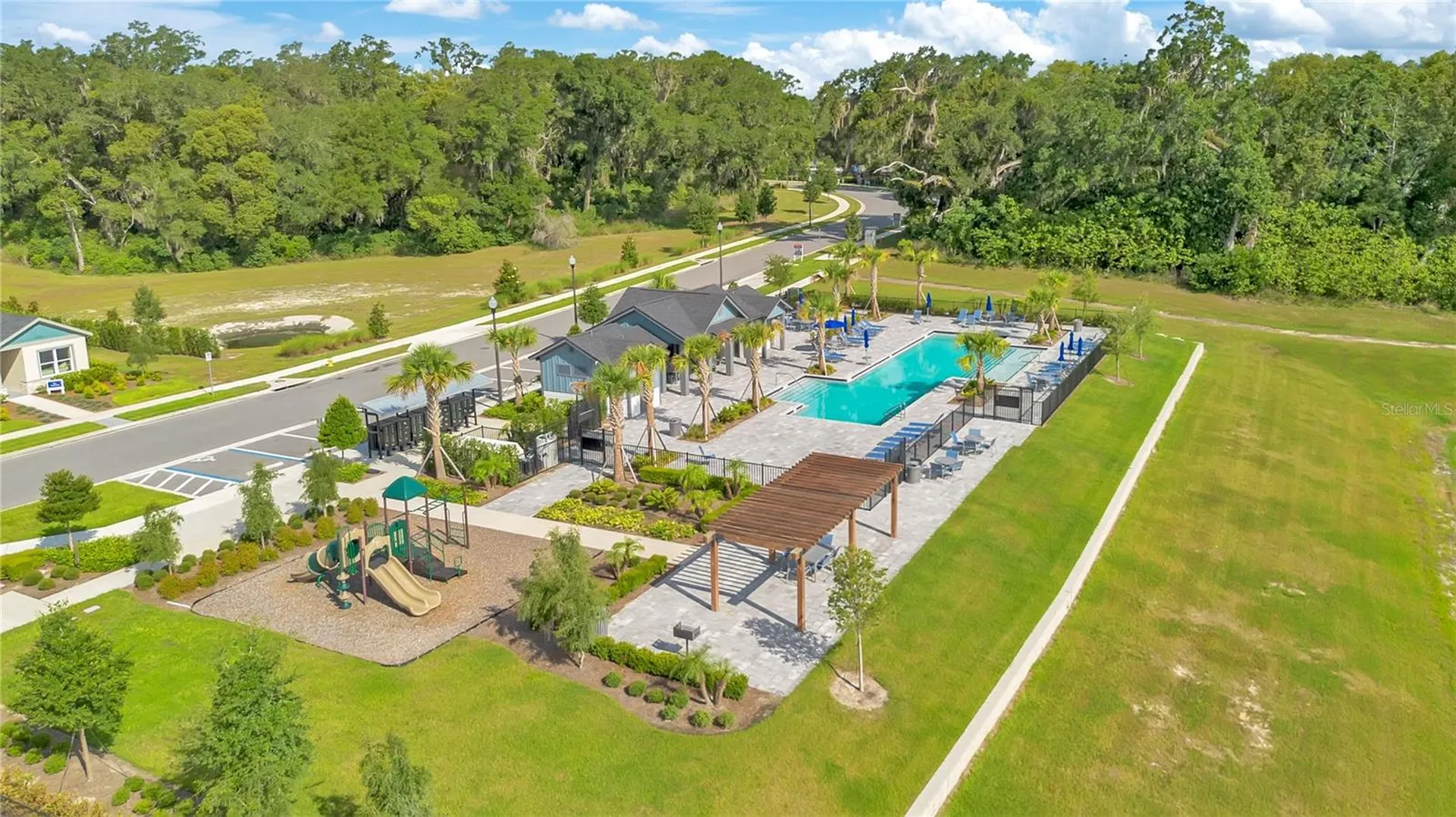 5972 Sacred Oak Avenue Mount Dora FL 32757