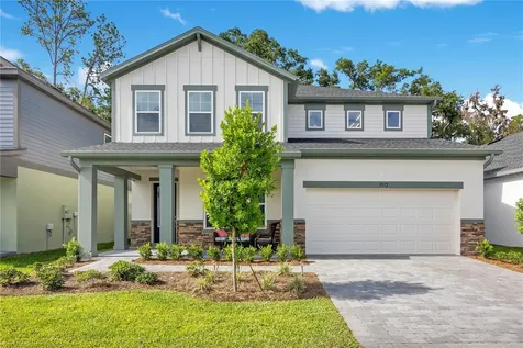 5972 Sacred Oak Avenue Mount Dora FL 32757