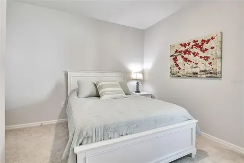 5972 Sacred Oak Avenue Mount Dora FL 32757