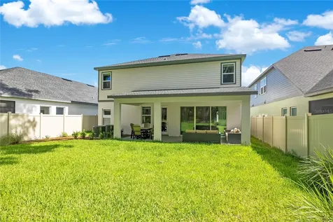 5972 Sacred Oak Avenue Mount Dora FL 32757