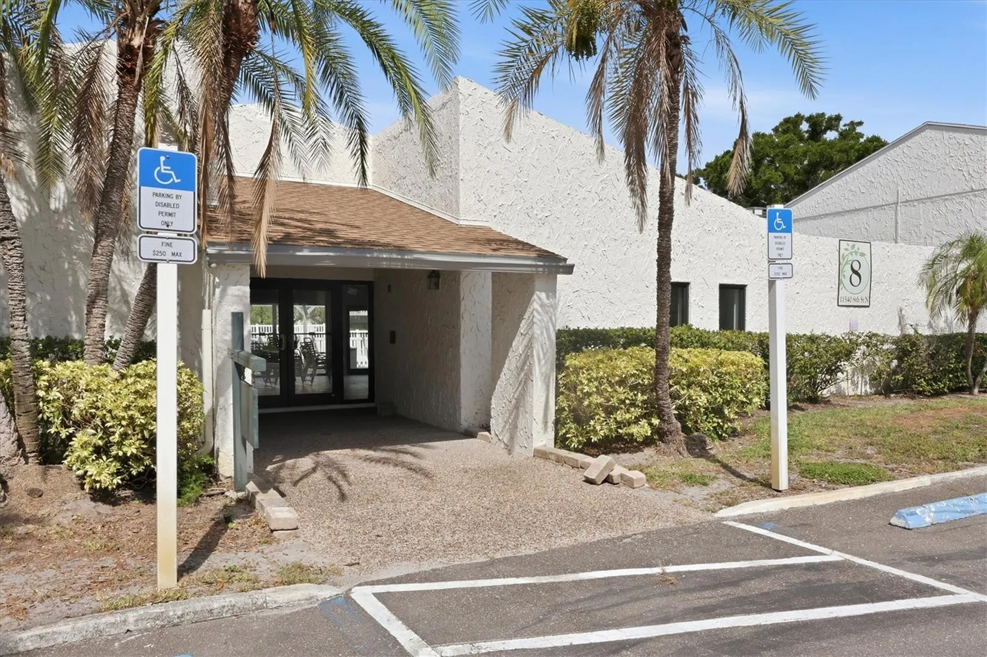 11409 8th Street N St Petersburg FL 33716