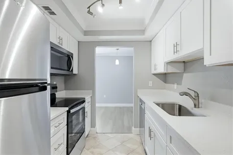 11409 8th Street N St Petersburg FL 33716