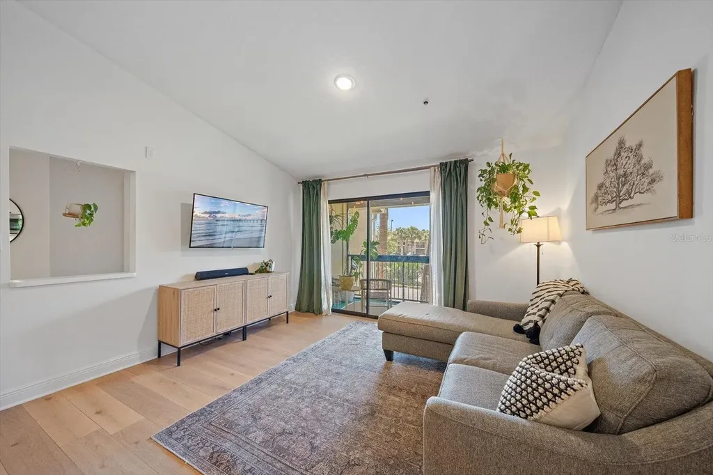 4002 Crockers Lake Boulevard Sarasota FL 34238