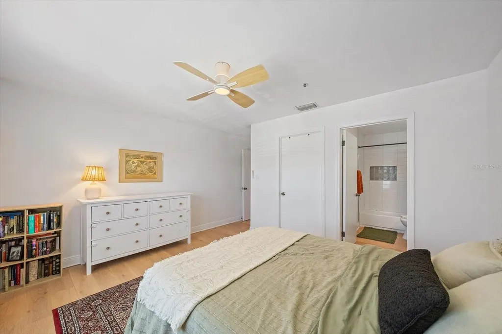 4002 Crockers Lake Boulevard Sarasota FL 34238