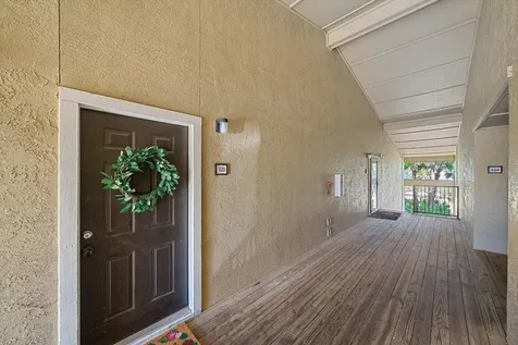 4002 Crockers Lake Boulevard Sarasota FL 34238