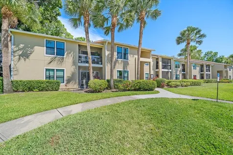 4002 Crockers Lake Boulevard Sarasota FL 34238