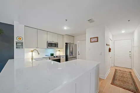 4002 Crockers Lake Boulevard Sarasota FL 34238