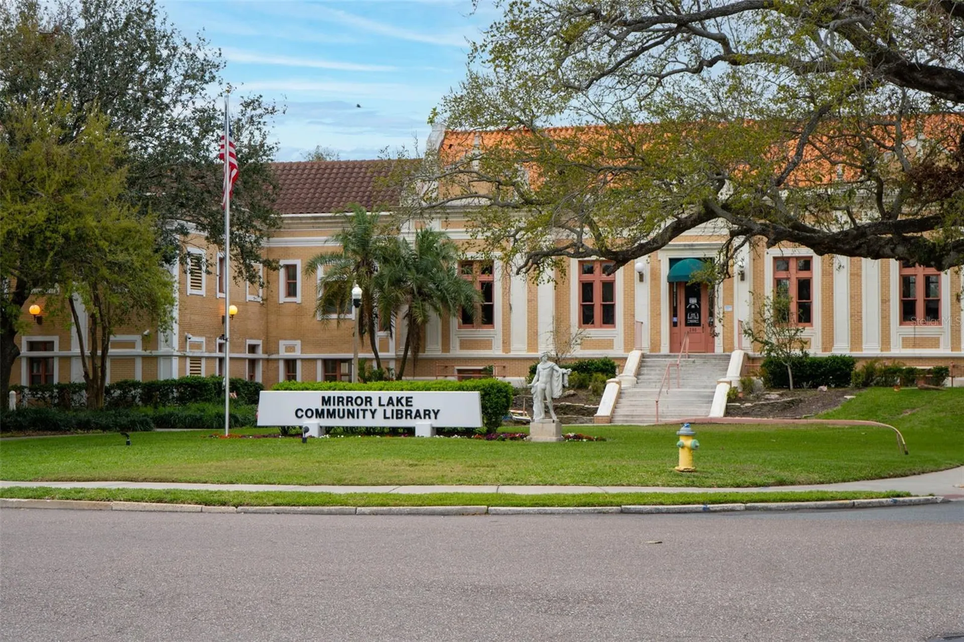 100 4th Avenue S St Petersburg FL 33701