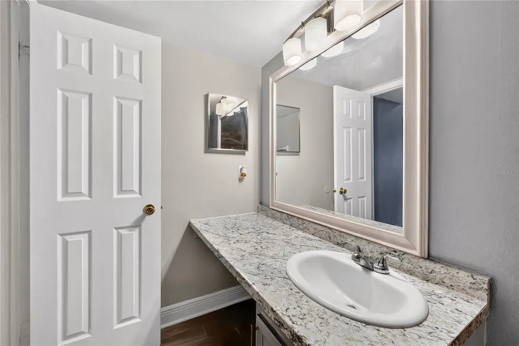4203 S. Semoran Boulevard Orlando FL 32822