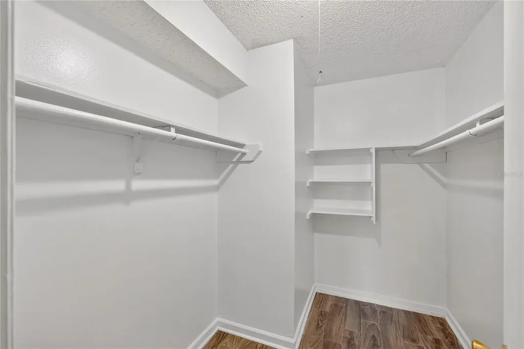4203 S. Semoran Boulevard Orlando FL 32822