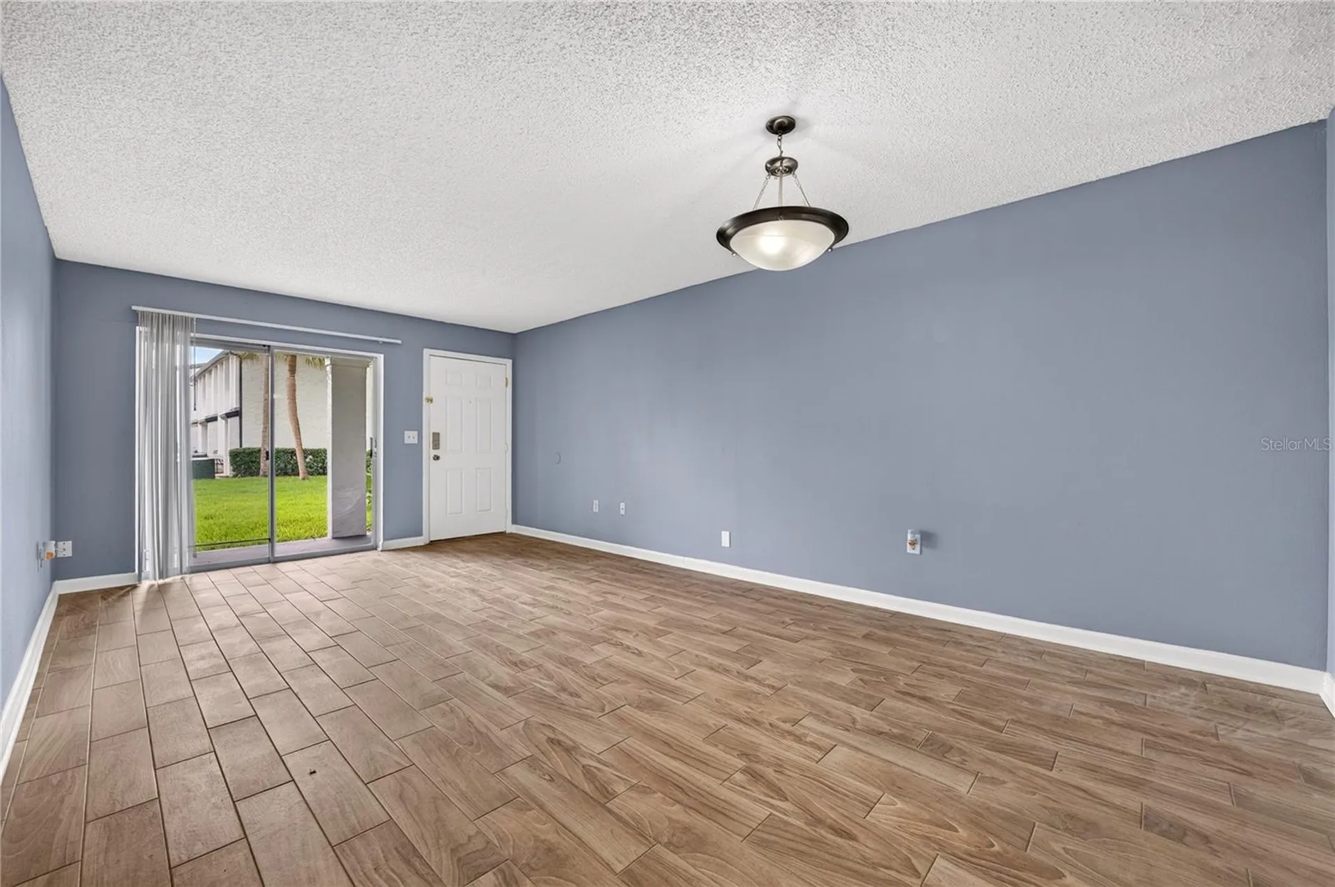 4203 S. Semoran Boulevard Orlando FL 32822