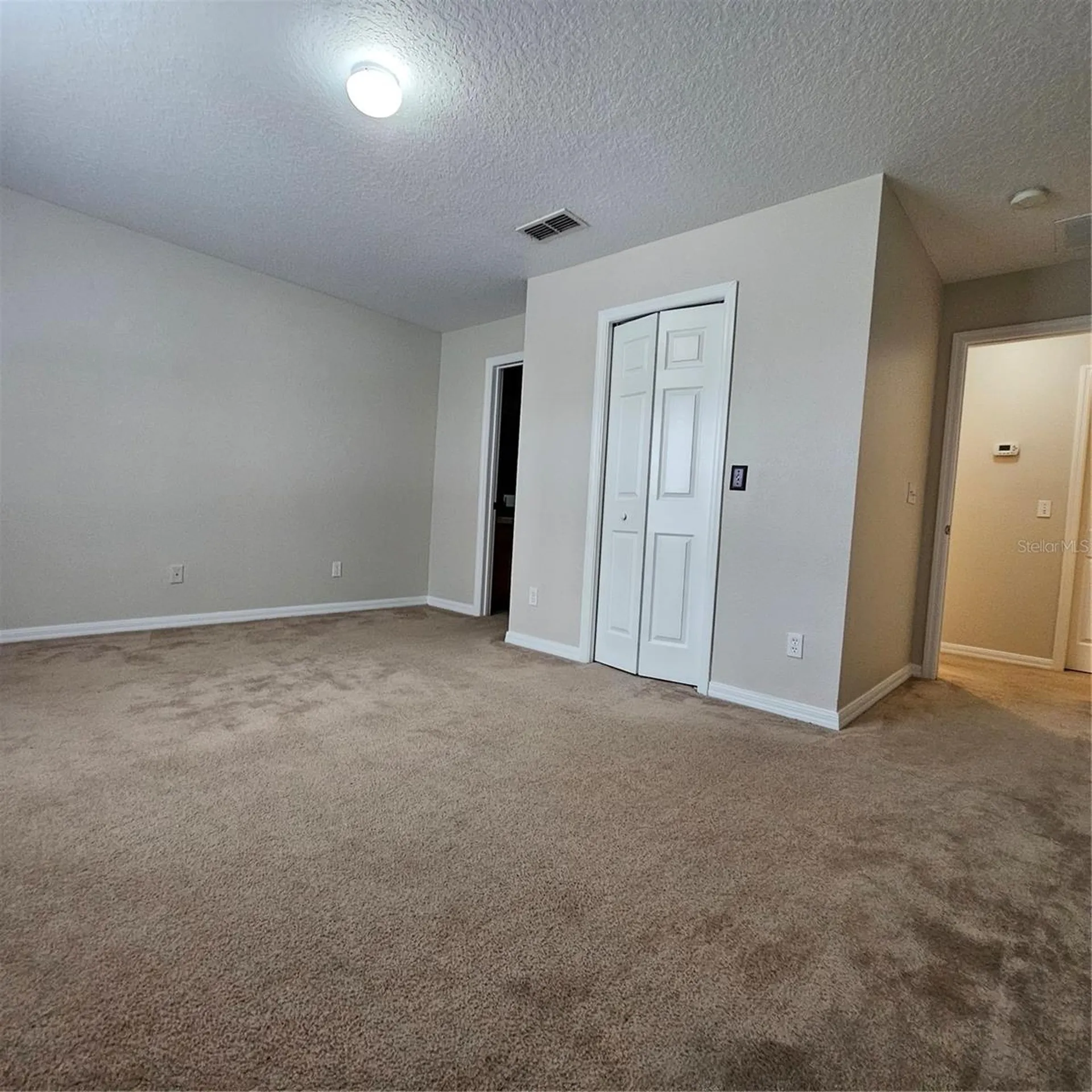 752 Cresting Oak Circle Orlando FL 32824
