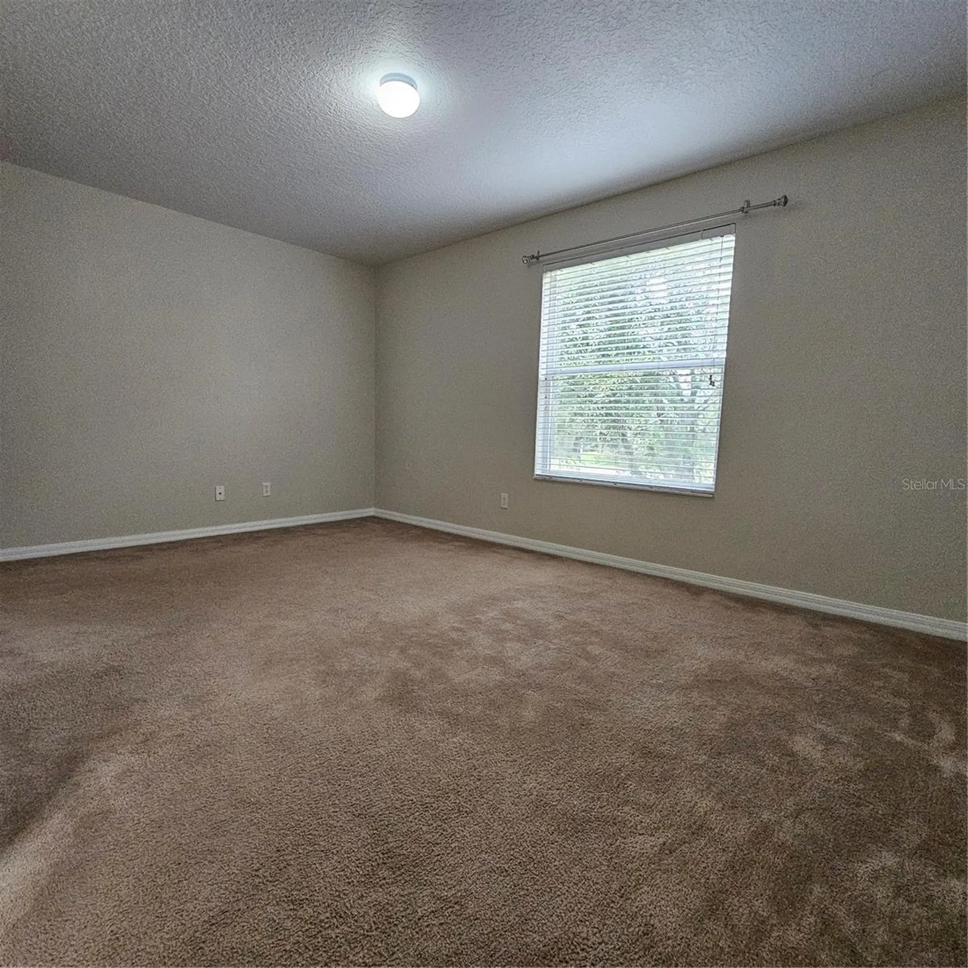 752 Cresting Oak Circle Orlando FL 32824