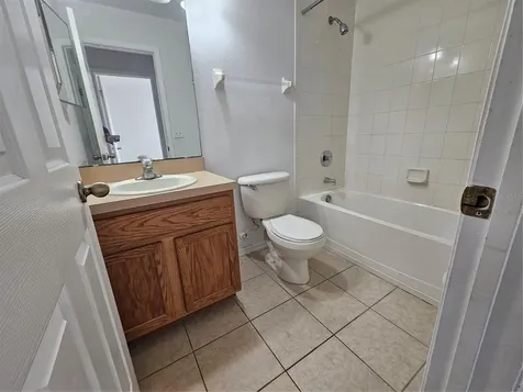 752 Cresting Oak Circle Orlando FL 32824