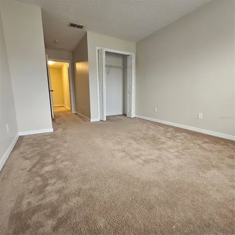 752 Cresting Oak Circle Orlando FL 32824