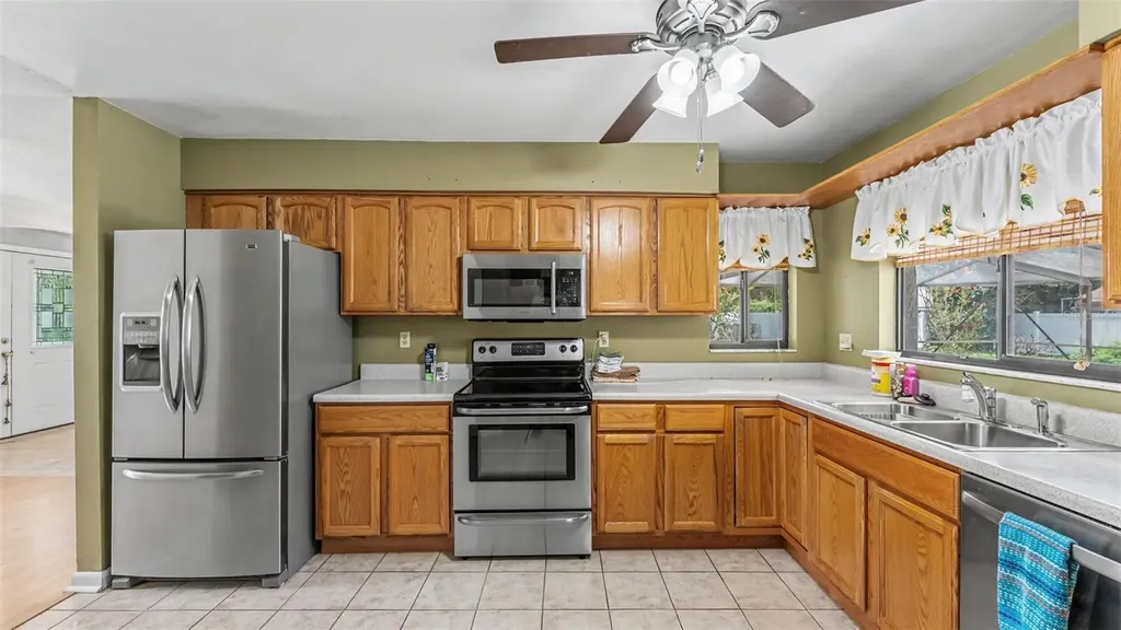 2208 Groveglen Circle Lakeland FL 33812