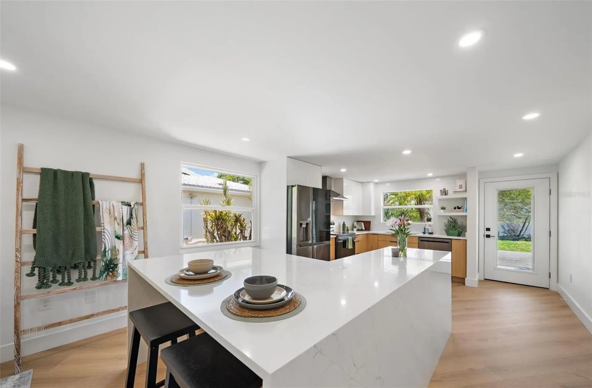 578 Spanish Drive S Longboat Key FL 34228