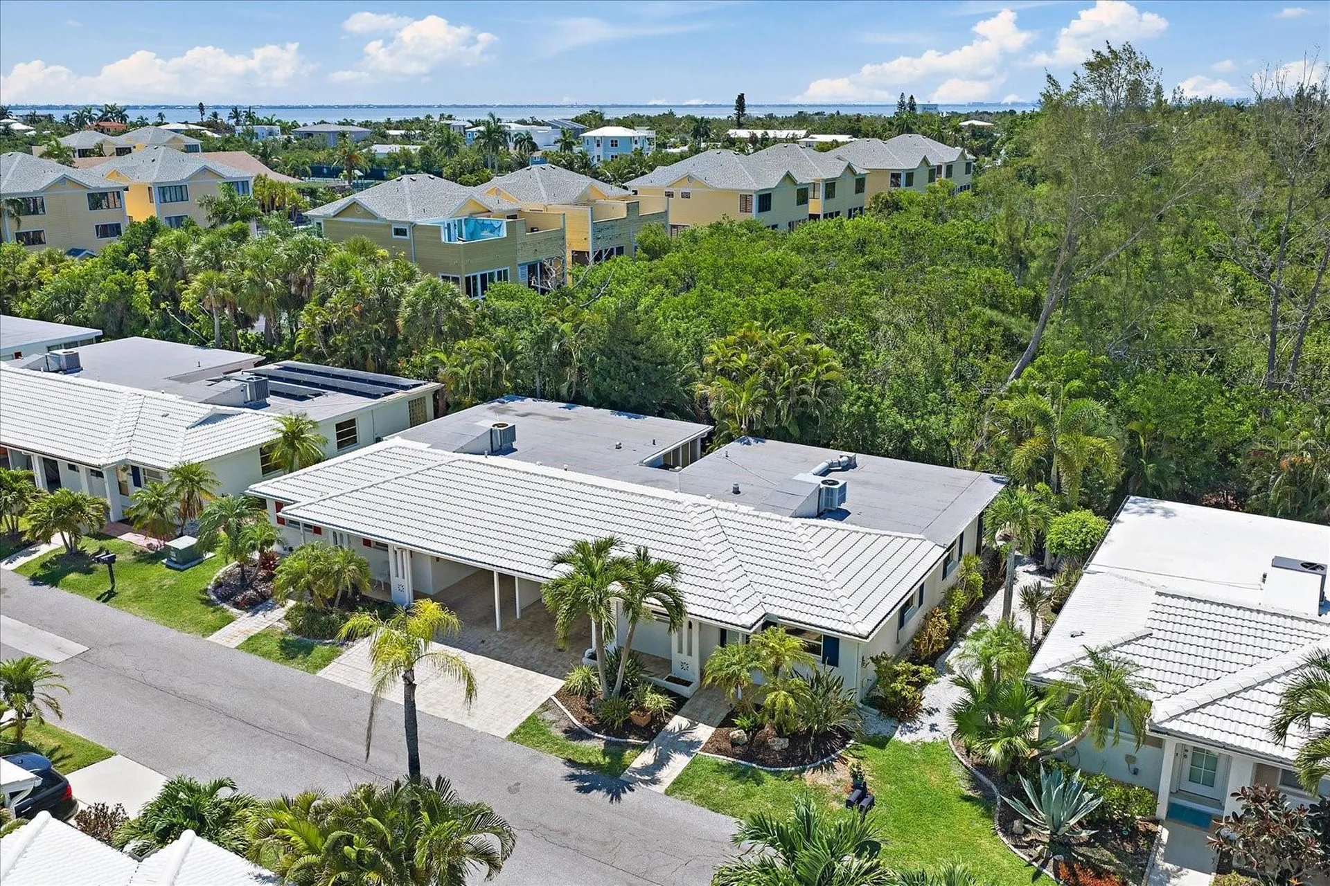 578 Spanish Drive S Longboat Key FL 34228