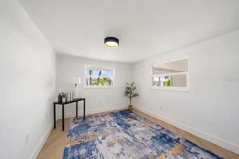 578 Spanish Drive S Longboat Key FL 34228