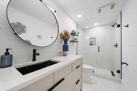 578 Spanish Drive S Longboat Key FL 34228