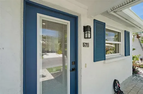 578 Spanish Drive S Longboat Key FL 34228