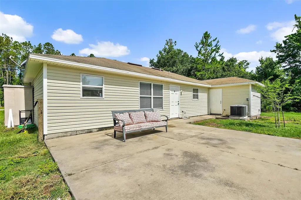 1893 Water Oak Road Bunnell FL 32110