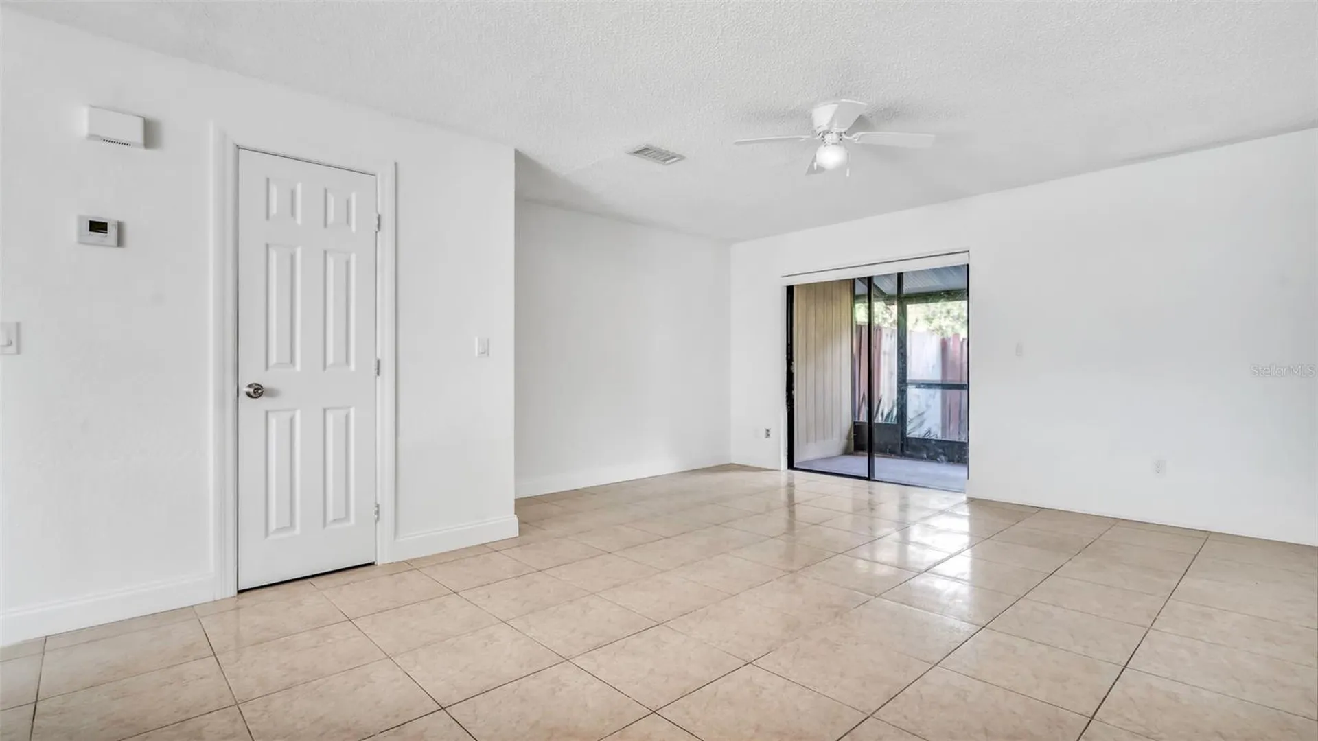 3913 Oak Limb Court Tampa FL 33614