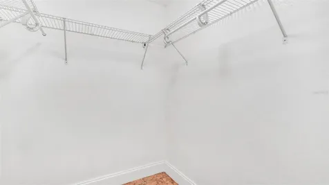 3913 Oak Limb Court Tampa FL 33614