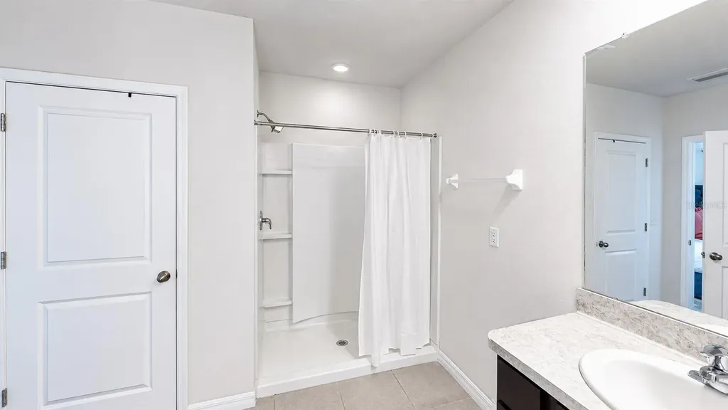 10153 Geese Trail Circle Sun City Center FL 33573