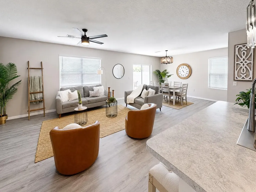 10153 Geese Trail Circle Sun City Center FL 33573