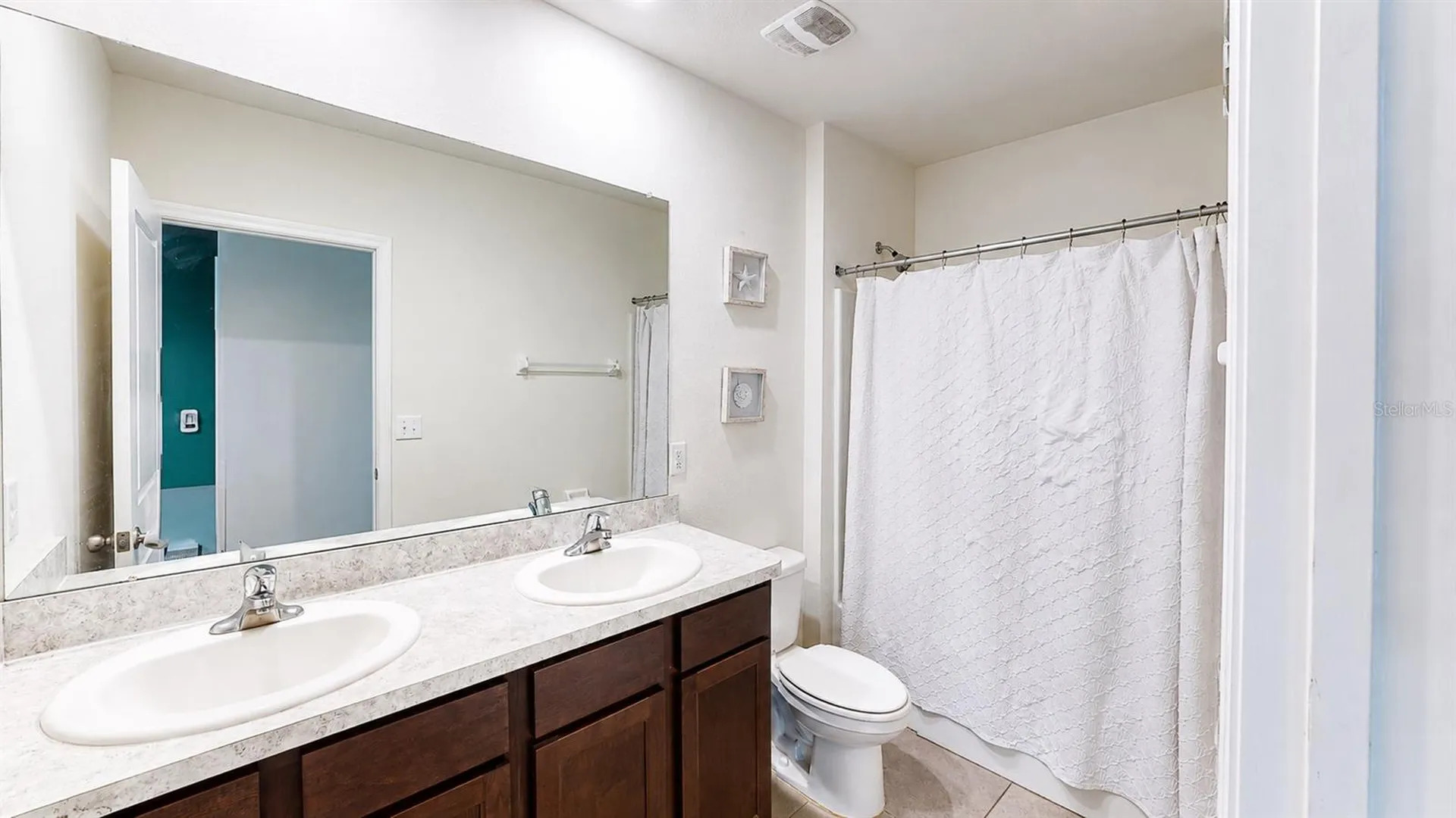 10153 Geese Trail Circle Sun City Center FL 33573