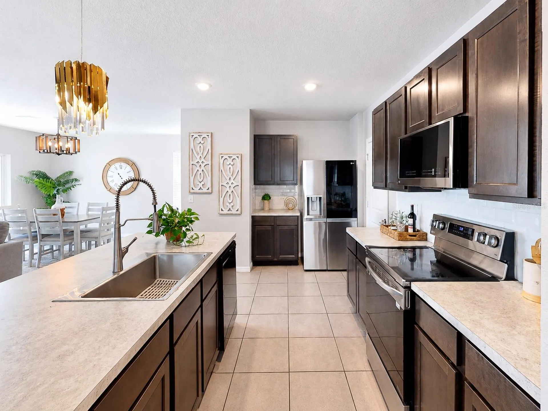 10153 Geese Trail Circle Sun City Center FL 33573