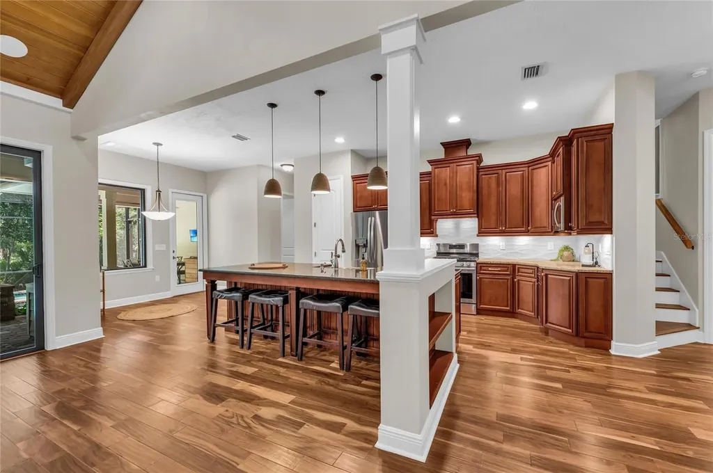 5911 River Forest Circle Bradenton FL 34203