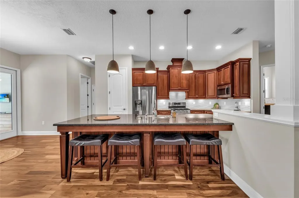 5911 River Forest Circle Bradenton FL 34203