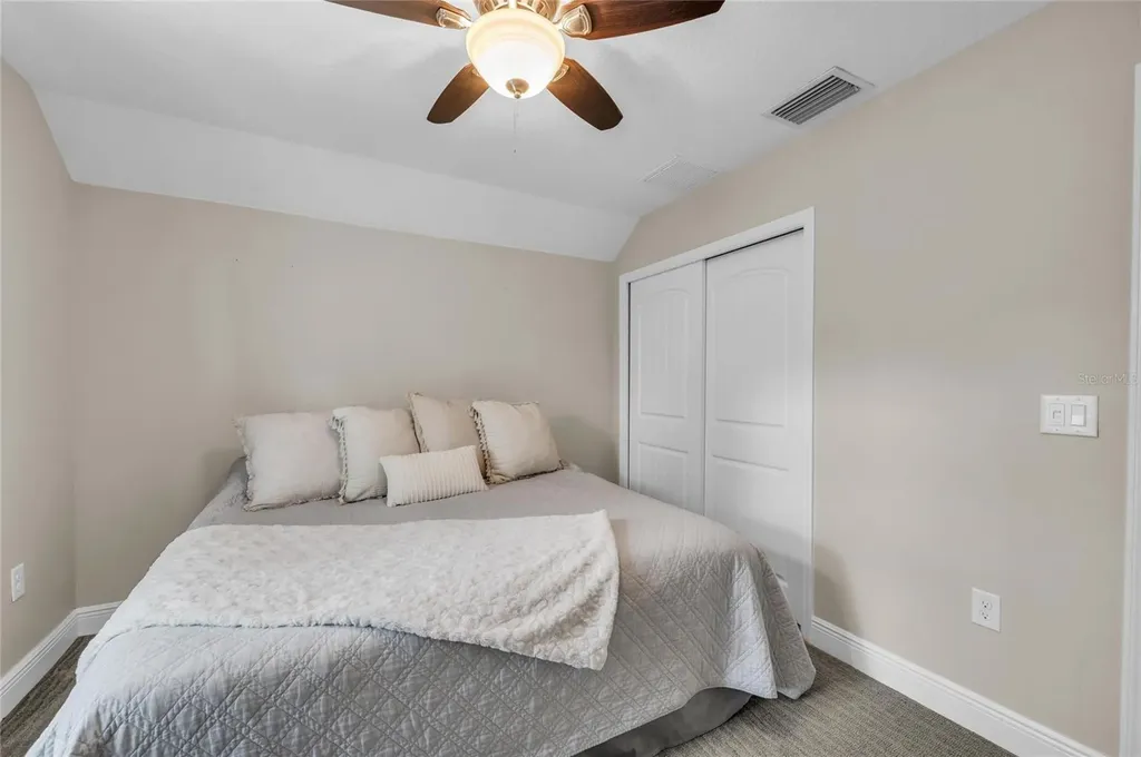 5911 River Forest Circle Bradenton FL 34203