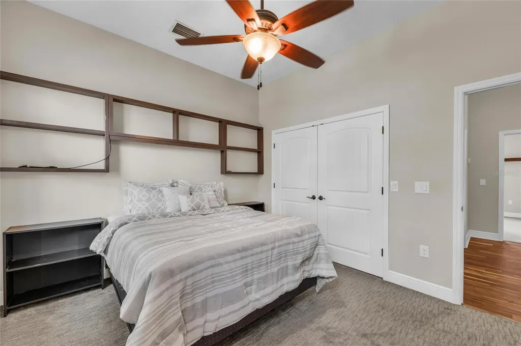 5911 River Forest Circle Bradenton FL 34203