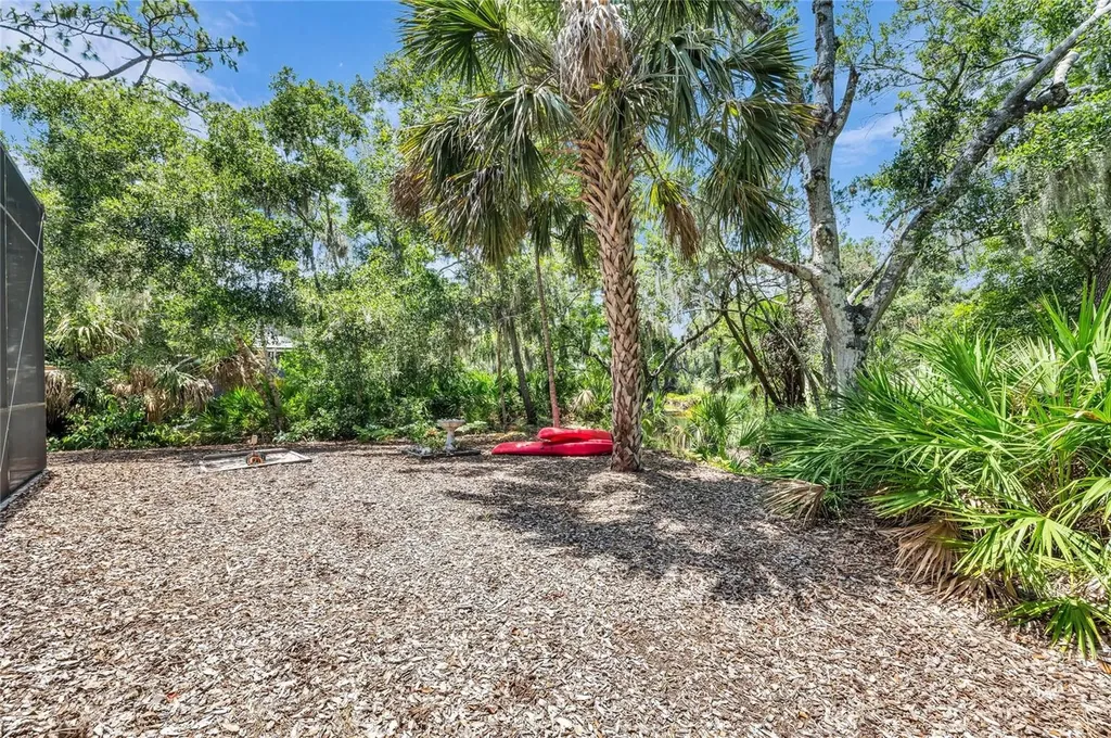 5911 River Forest Circle Bradenton FL 34203