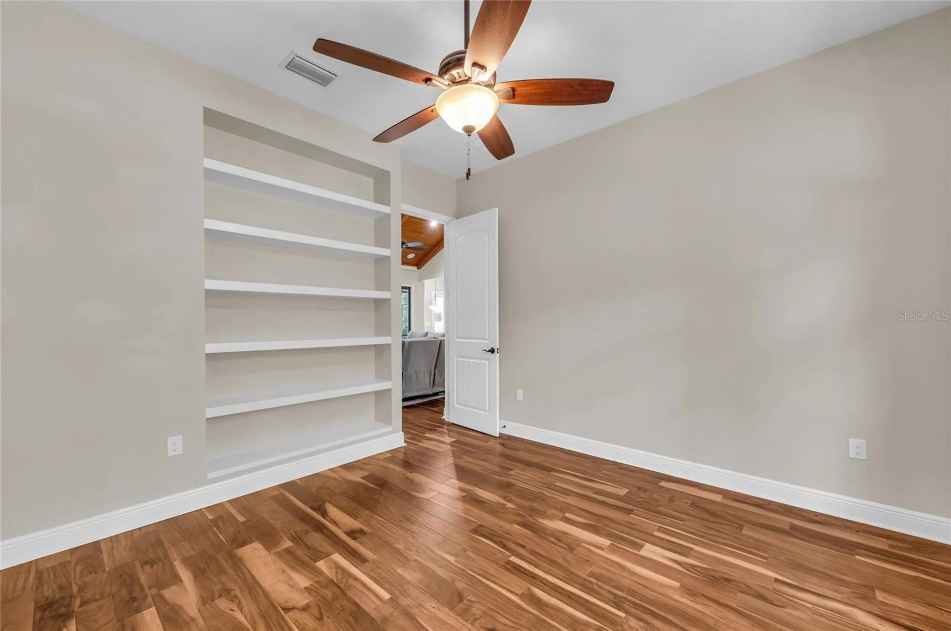 5911 River Forest Circle Bradenton FL 34203