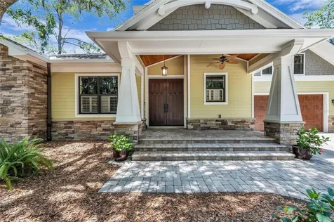5911 River Forest Circle Bradenton FL 34203