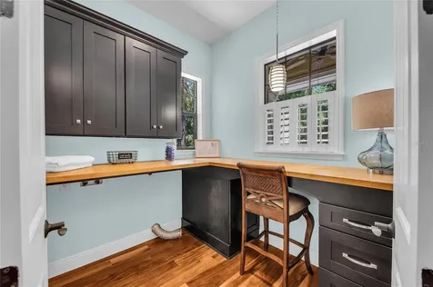 5911 River Forest Circle Bradenton FL 34203
