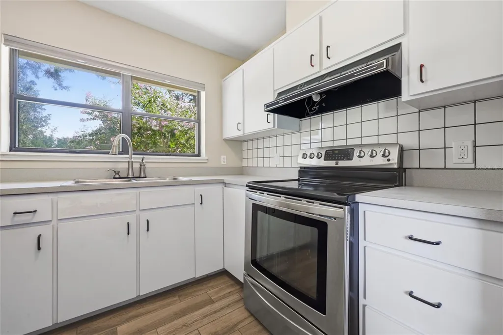 16310 NW 40th Place Newberry FL 32669