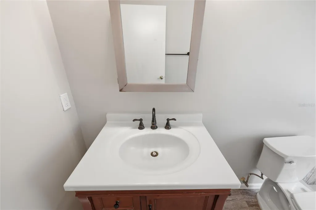 16310 NW 40th Place Newberry FL 32669
