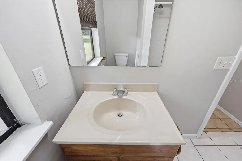 16310 NW 40th Place Newberry FL 32669