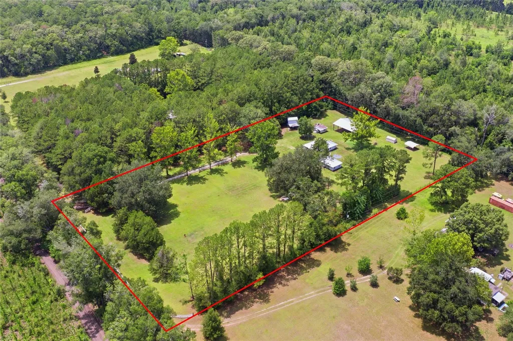 16310 NW 40th Place Newberry FL 32669