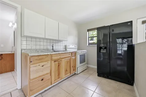 16310 NW 40th Place Newberry FL 32669