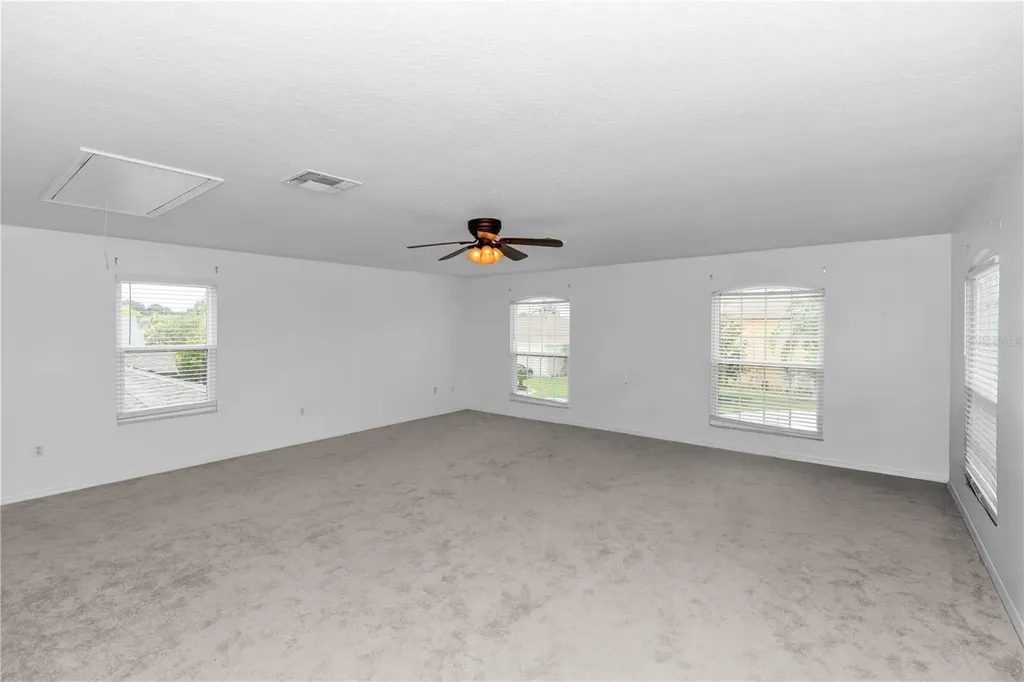 219 Strathmore Circle Kissimmee FL 34744