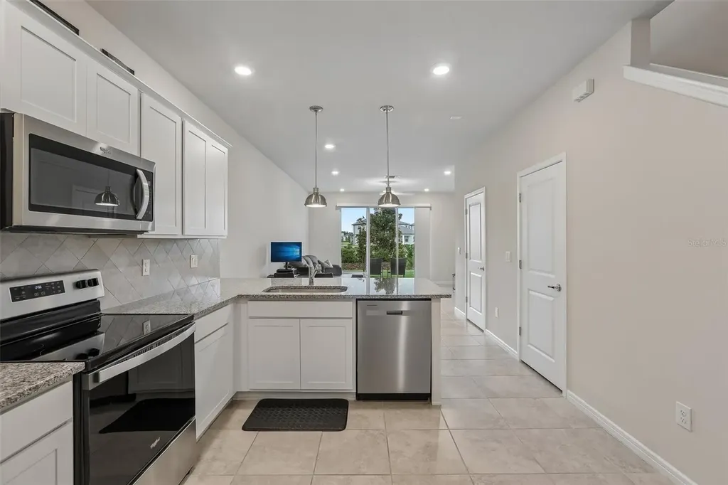 31337 Amberview Bend Wesley Chapel FL 33545